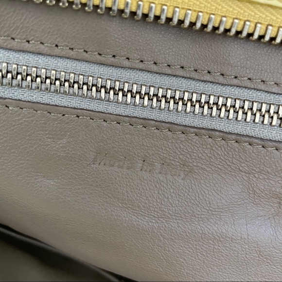 Celine mini luggage tote in smooth leather light yellow - Picture 15 of 15